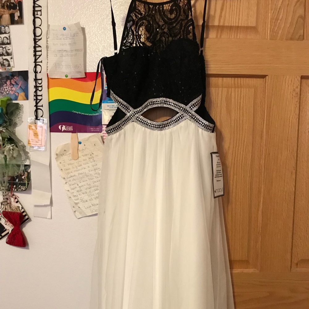 Prom dress